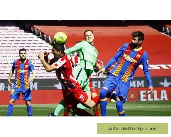 马竞对巴萨首发阵容公布 格列兹曼阿尔马达领衔 拉什福德亚马尔出战